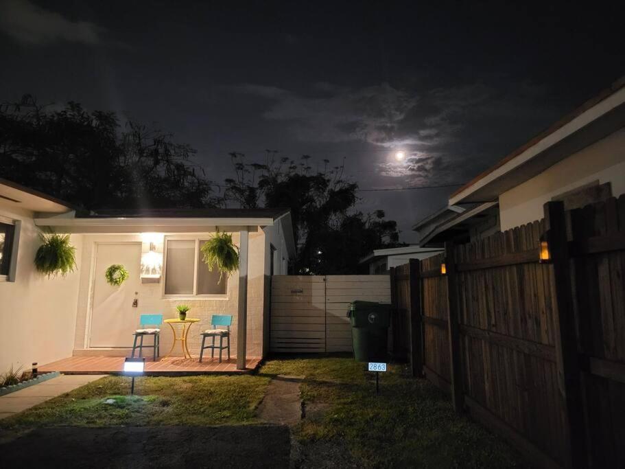 Sol Miami # 2 With Free Parking Apartment Luaran gambar